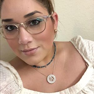 Meet your Posher, Alisson